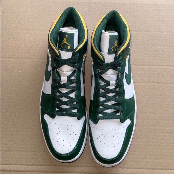 Air Jordan 1 Mid 'Sonics 2021' 554724-371 Men’s Size 18 - Picture 3 of 5